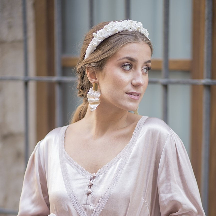 Pendientes hoja perla y dorado