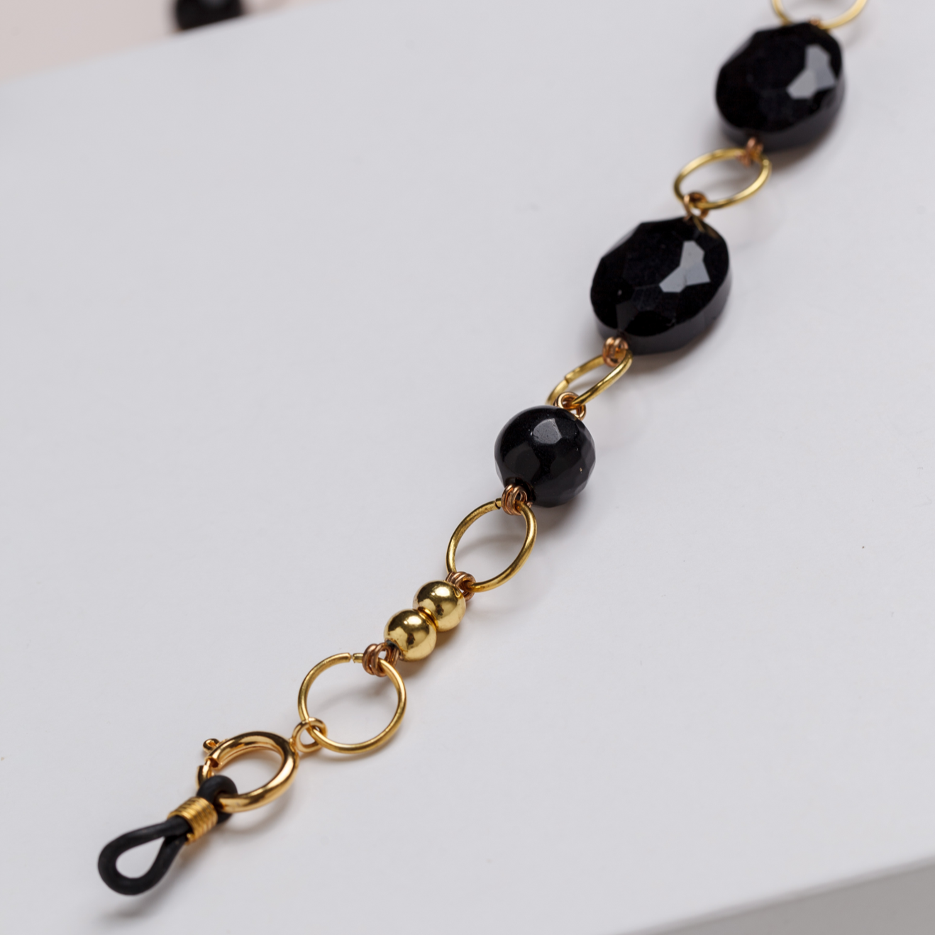 Collar y cordón de gafas VILLA negro y oro