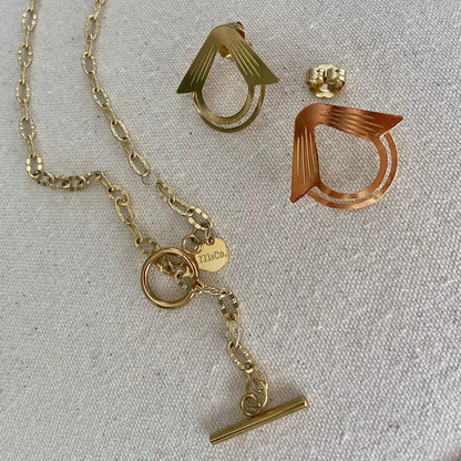 Conjunto de pendientes y collar