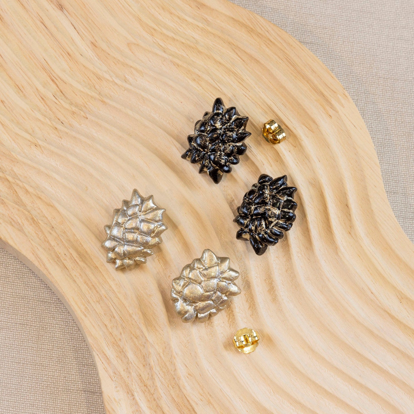 Pendientes pequeños PIÑA de porcelana