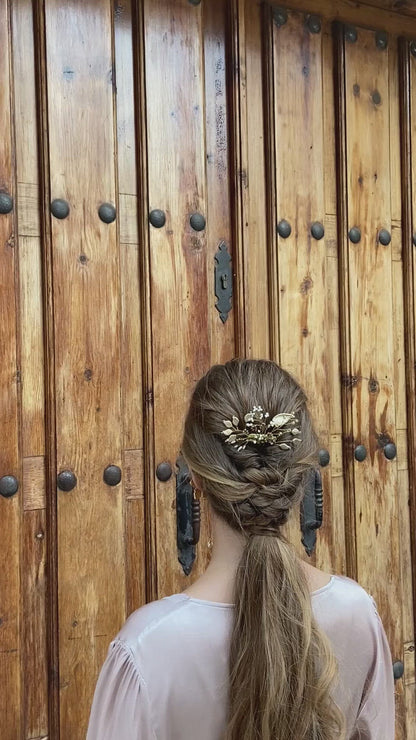 Peineta florecer con hojas oro