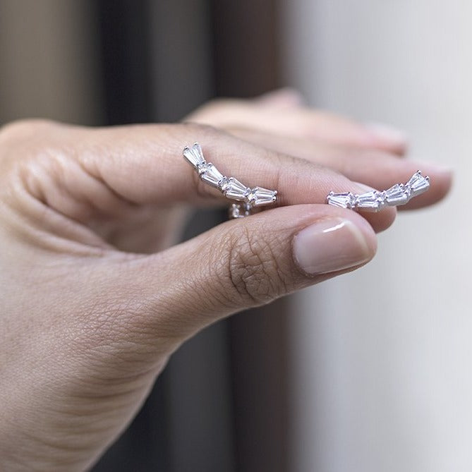 Pendientes curva trepadora plata