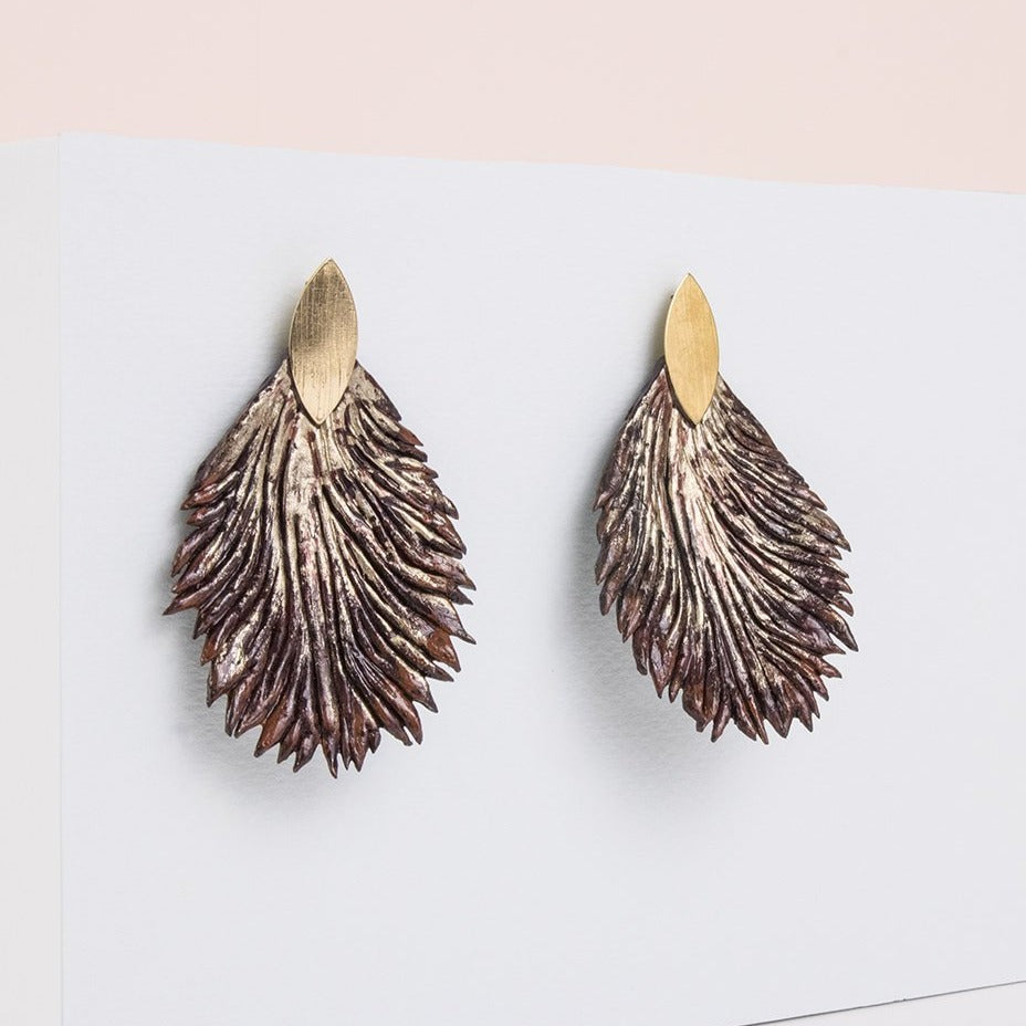 Pendeintes hoja de porcelana