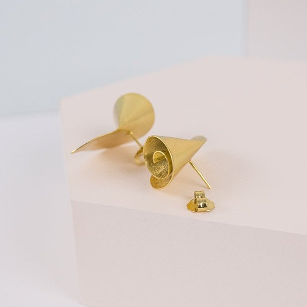 Pendientes trepadores Oleaje oro