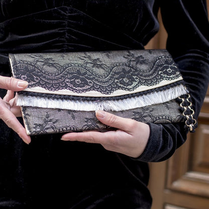 Bolso de encaje negro perla