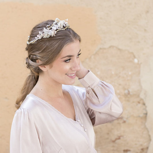 Corona de porcelana garden blanco rosa oro