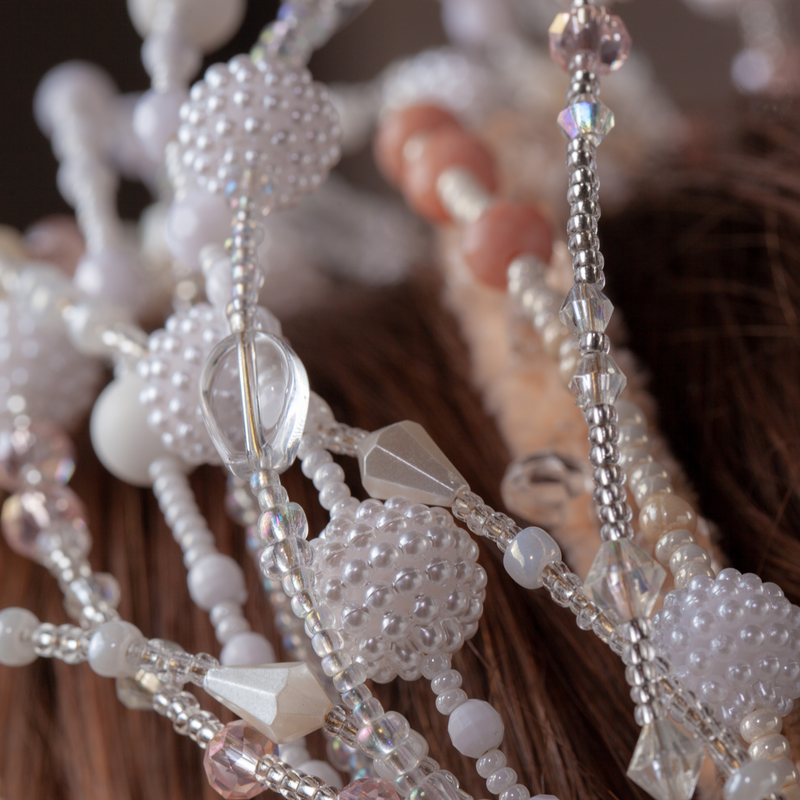 Diadema GALA blanca