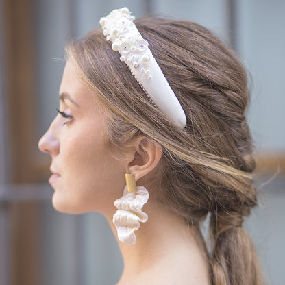 Diadema noches blancas perla