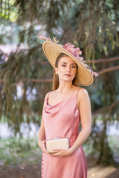 Alquiler de Pamela canotier mompox nude