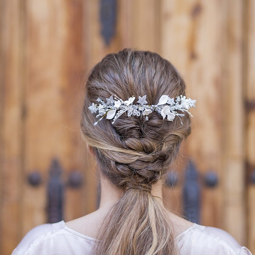 Peineta universe blanco y plata