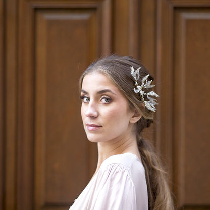 Peineta Orchid oro y blanco