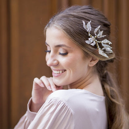 Peineta Orchid oro y blanco