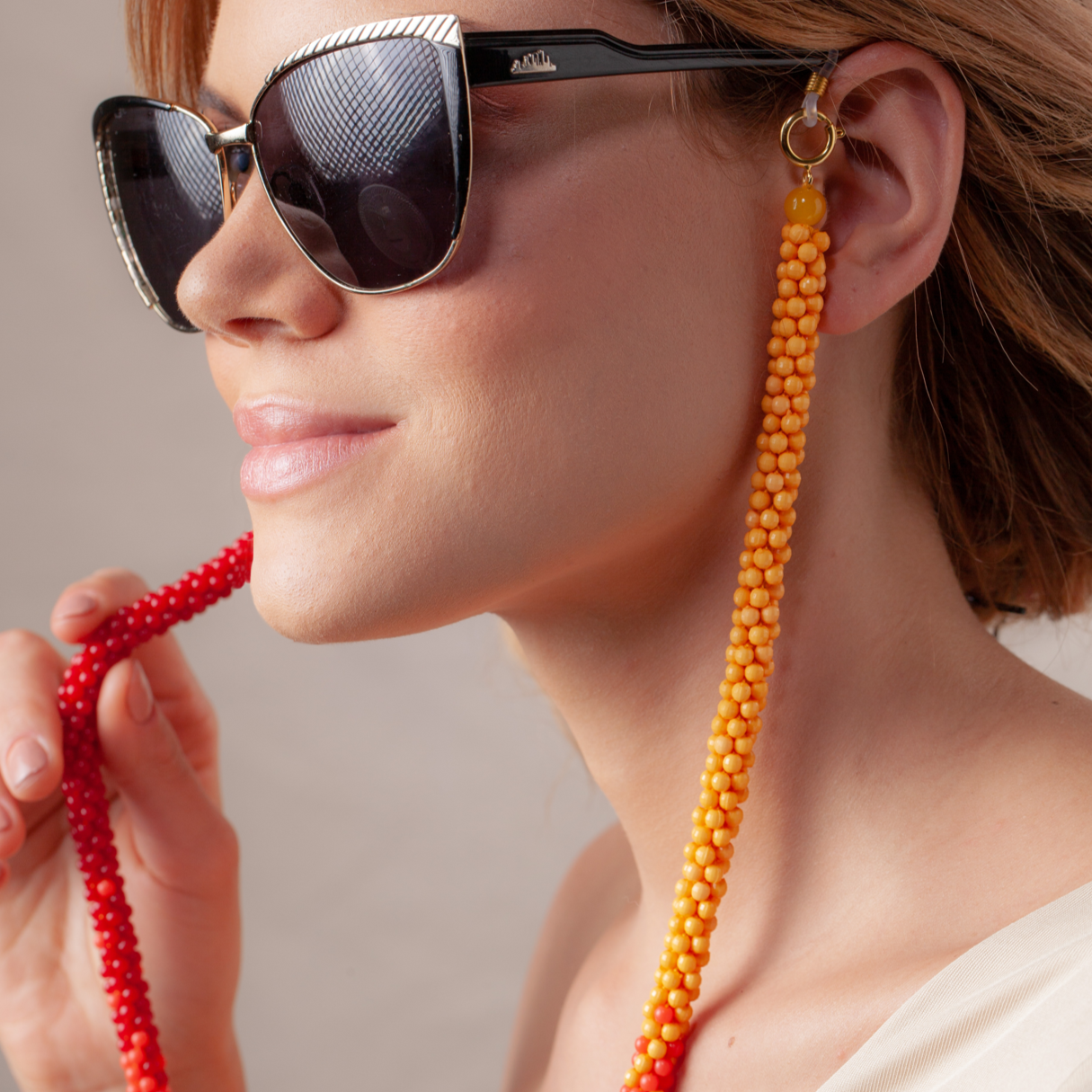 Sujeta gafas HOLDER tejido rojo