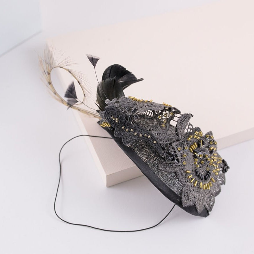 Tocado casquete Tropic Guipur negro